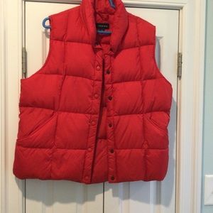 Land’s End Puffer Vest -NWOT